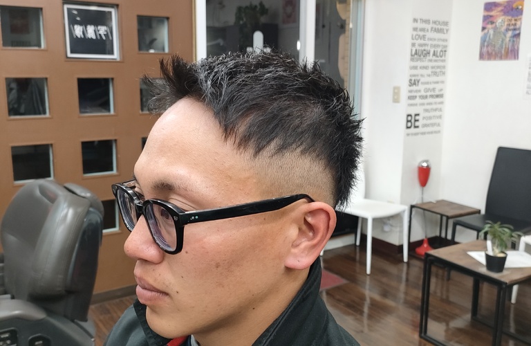 人気の理容室でメンズカットならmen's salon Vas-y｜名古屋市西区の理容室