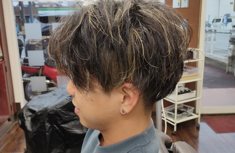 人気の美容室のメンズカットならmen's salon Vas-y｜名古屋市西区の理容室