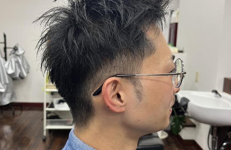 江向のバス停（時刻表）から近い美容室　/　メンズサロンヴァジー